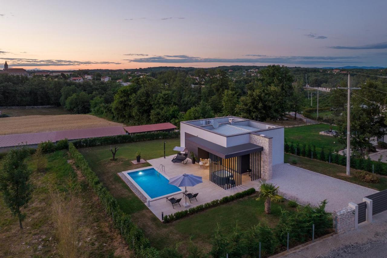 Sveti Petar u Sumi Villa Dual מראה חיצוני תמונה